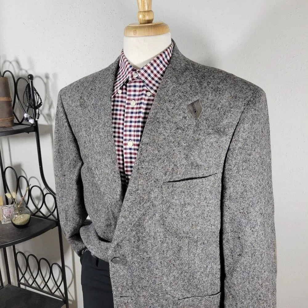 Stafford Options Men's‎ Tweed Sport Coat Blazer Two Button Gray Wool Size 46R